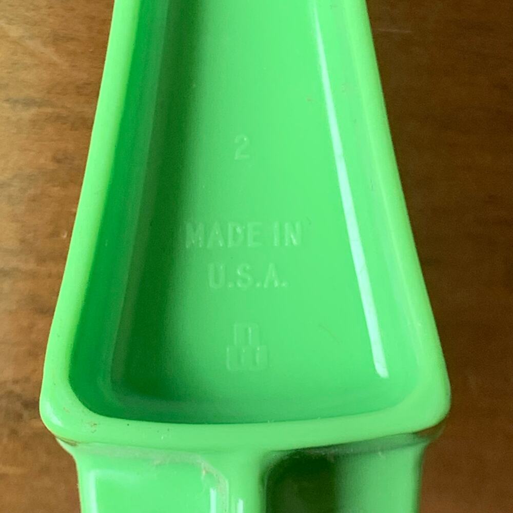 Vintage Tupperware Potato Masher Meat MCM 9" Green Kitchen Utensil - Picture 3 of 9